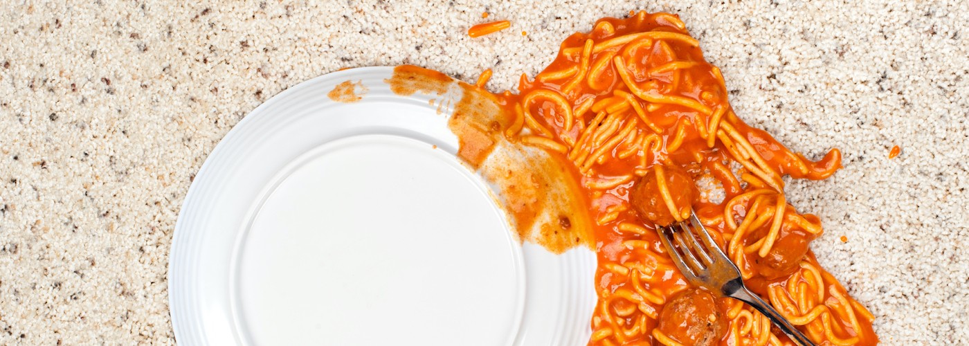 How to Clean a Spaghetti Sauce Spill on Carpet
